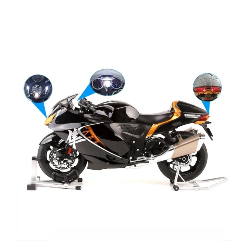 Suzuki Hayabusa 1:6 Smoke & Sound - Tableau de bord illuminé et feux avant arrière fonctionnels