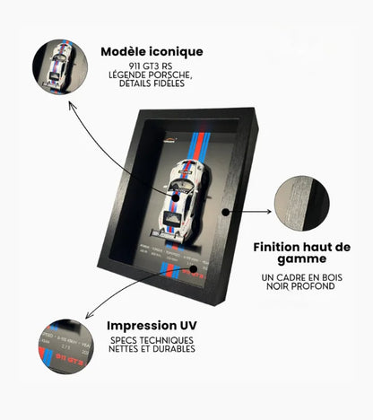 Finitions soignées et rendu réaliste du cadre décoratif LED Porsche 911 GT3 RSR