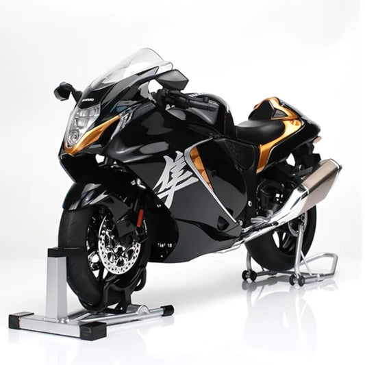 Miniature moto Suzuki Hayabusa 1:6 noire Smoke & Sound - Vue trois-quarts avant avec effets lumineux et fumée
