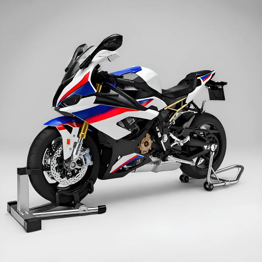 Miniature moto sportive allemande échelle 1:6 avec support et détails réalistes