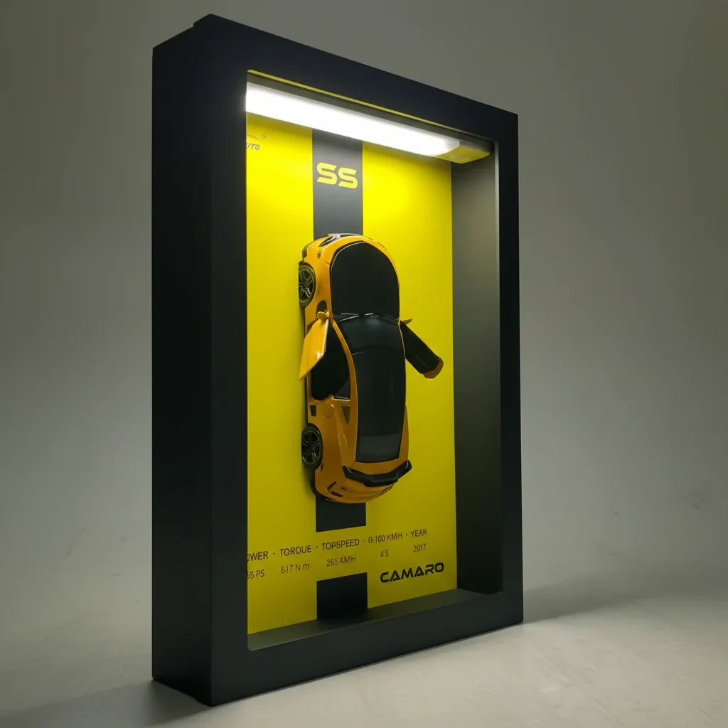 Tableau 3D LED Camaro SS jaune vue trois quarts - déco murale voiture américaine