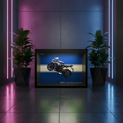 Tableau 3D Yamaha R1M horizontal dans ambiance néon rose et bleu avec plantes décoratives